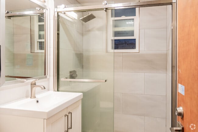 Spectra Southside (Student), Berkeley, CA 94704 - photo 4