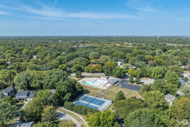 Residents of Signal Point have all-summer access to the Farmstead Swim & Racquet Club.