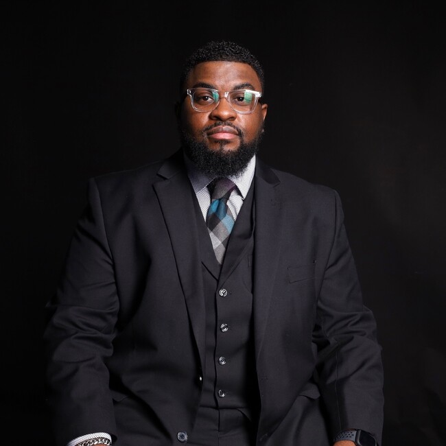Agent Photo