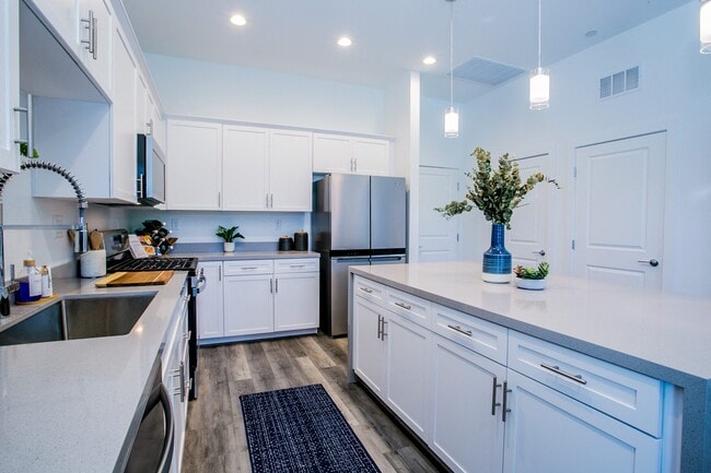 Townes at Peace Way, Las Vegas, NV 89147 - photo 5