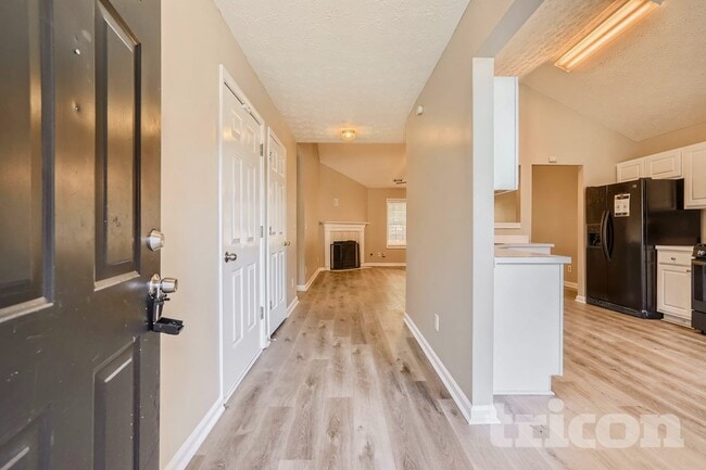 2930 Arden Ridge Dr, Suwanee, GA 30024 - photo 3