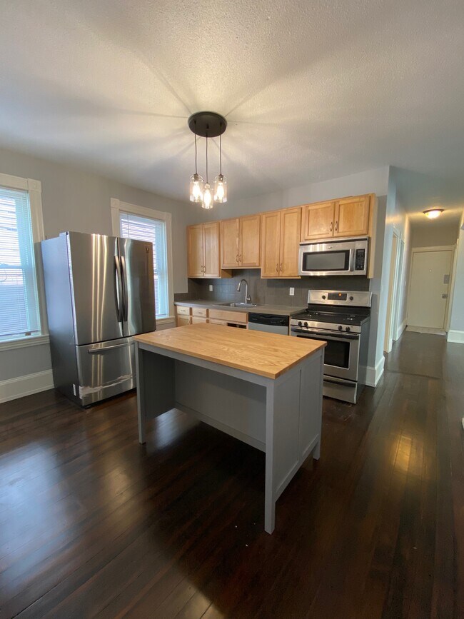56 Mansfield St unit 1, Allston, MA 02134 - photo 4