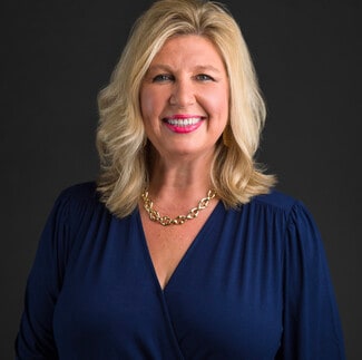 Cindi Leslie