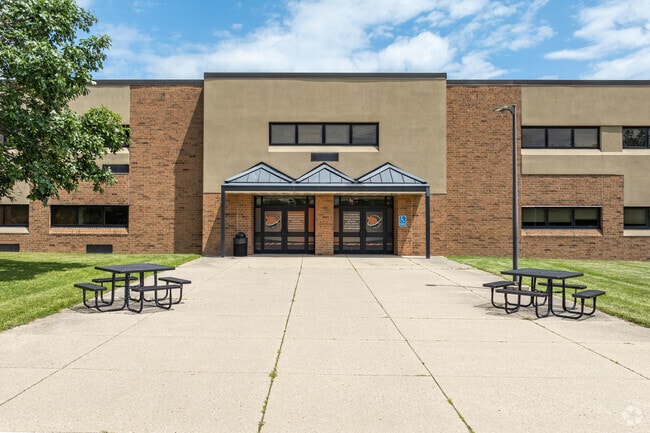 Beavercreek High School welcomes students of all diversities and encourages learning.