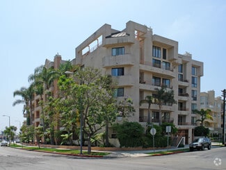 8544 Burton Way, Los Angeles, CA 90048
