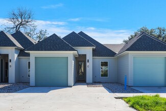203 E 2nd St, Broussard, LA 70518
