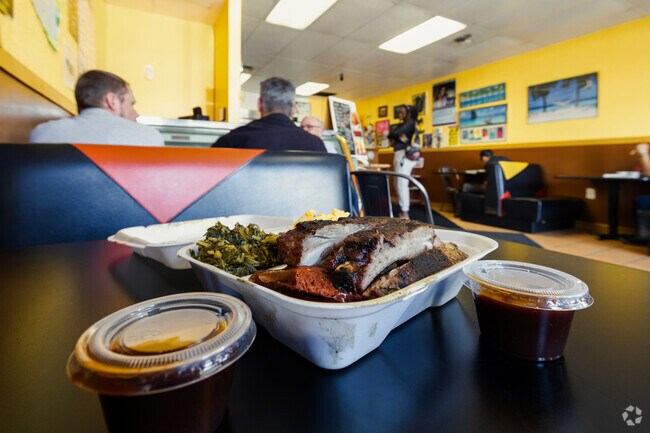 Indulging in BBQ goodness at Momo’s Meat Market in Sacramento’s Tahoe Park South.