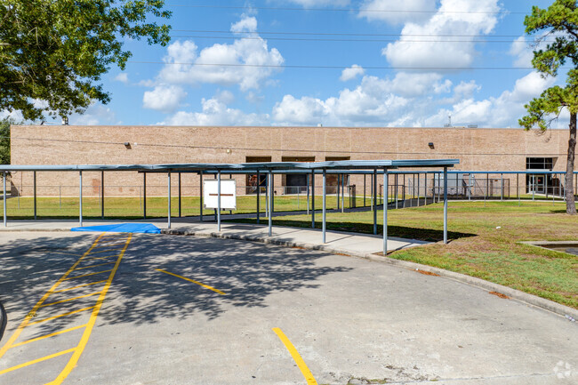 Nimitz High School, Houston TX Rankings & Reviews - Homes.com