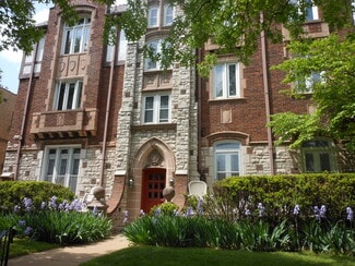 7515 Parkdale Ave Unit 1 West, Clayton, MO 63105