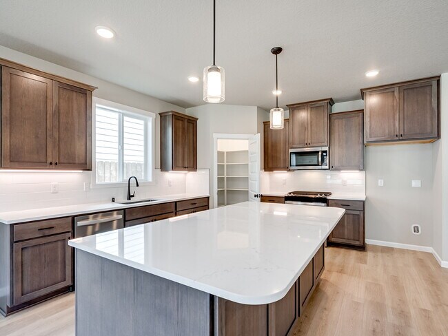 2812 NW 8th Ave, Battle Ground, WA 98604 - photo 3