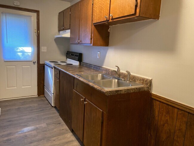 35 Rossfield Cove unit L, Jackson, TN 38305 - photo 2