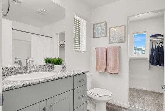 2766 Atomic Tangerine Way unit 1, Las Vegas, NV 89183 - photo 3