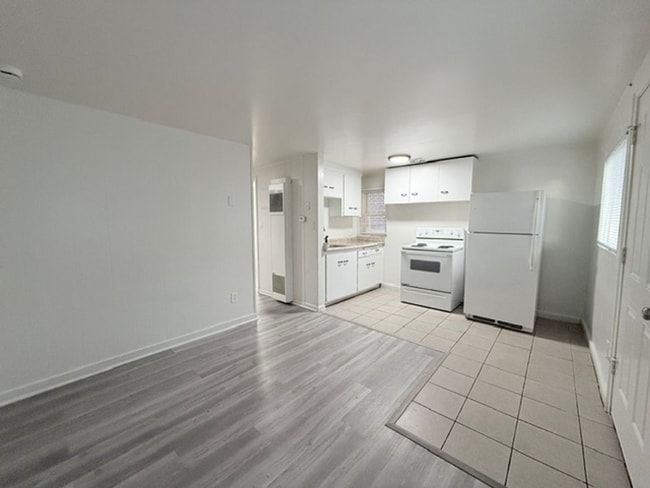 1291 E Villa Vis Ave unit 4, Salt Lake City, UT 84106 - photo 2