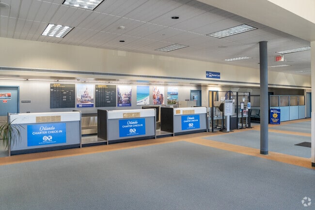 The Reading Regional Airport has 25 daily flights on multiple major carriers.