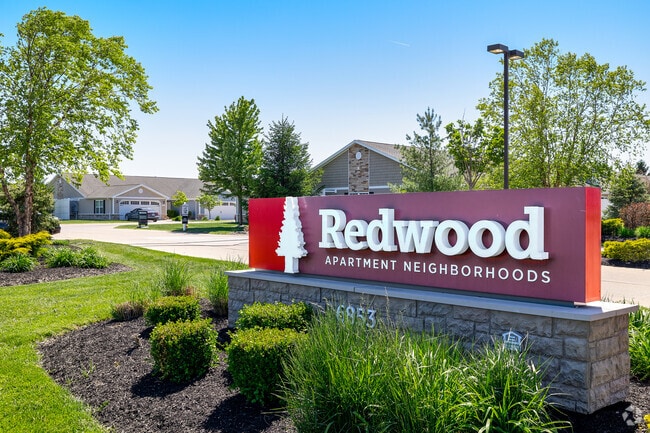 Redwood Maumee, Maumee, OH 43537 - photo 2