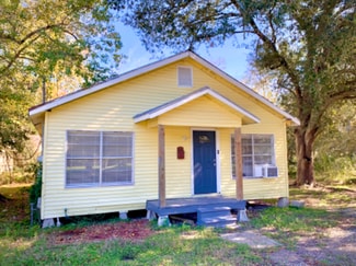 722 N Ave d, Crowley, LA 70526