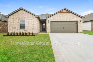 2516 Rosewood Ln, El Reno, OK 73036