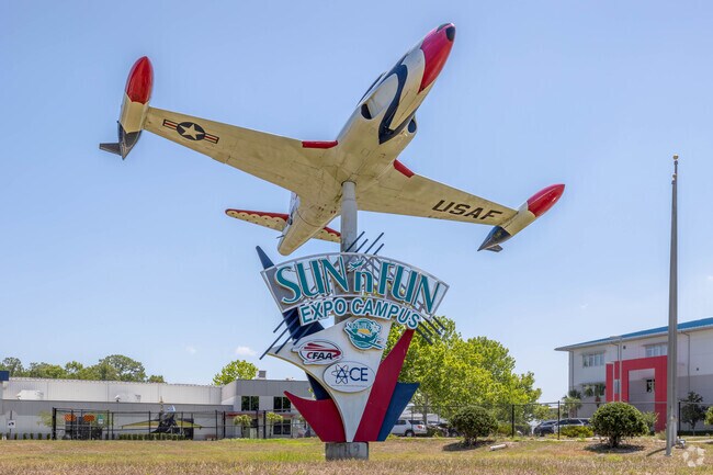 Perhaps best known as the home of the annual Sun ‘n Fun Aerospace Expo which draws 150,000 people from 85 different countries and over 2,000 aircraft.