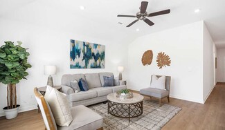 400 Greer St, Pea Ridge, AR 72751