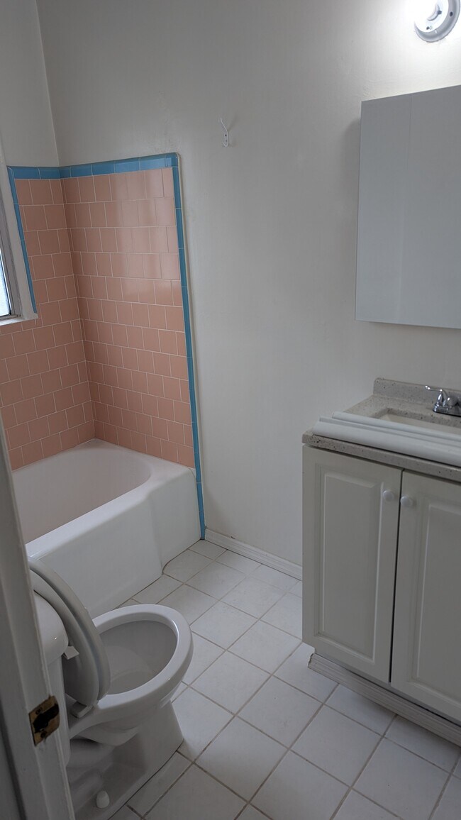 803 1/2 Indiana Ave unit 1, Venice, CA 90291 - photo 7