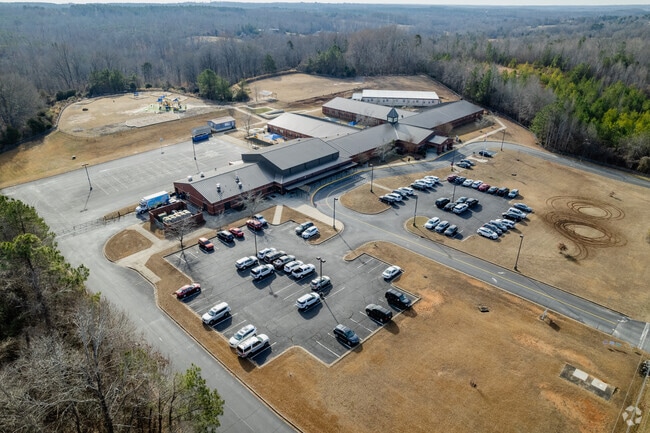 Parking view of Limestone-Central Elementary School