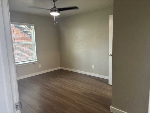 2010 Estrada Pkwy unit 28-205, Irving, TX 75061 - photo 2