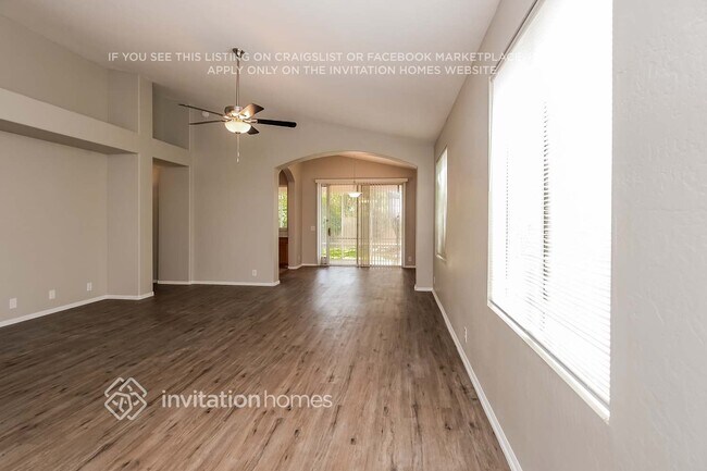 737 N Gregory Place, Chandler, AZ 85226 - photo 4