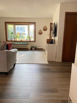 1475 Sheldon St Unit Como Park, Saint Paul, MN 55108