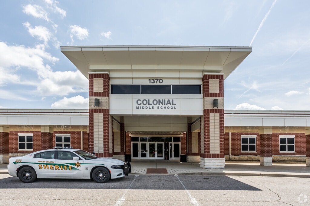 Colonial Middle is a public school serving students in Audubon Park.