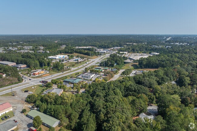 Oak Bend is highly desirable and sought after area in Athens.