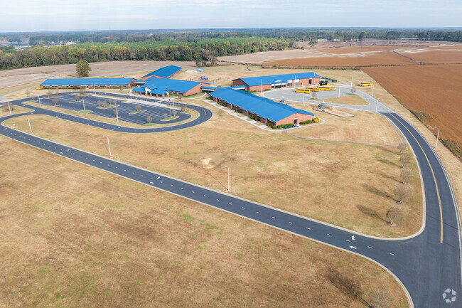 Princeton Elementary is a public school located in Princeton, NC