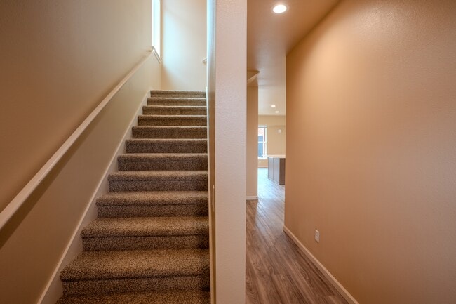 5799 Joynak St S, Salem, OR 97306 - photo 7