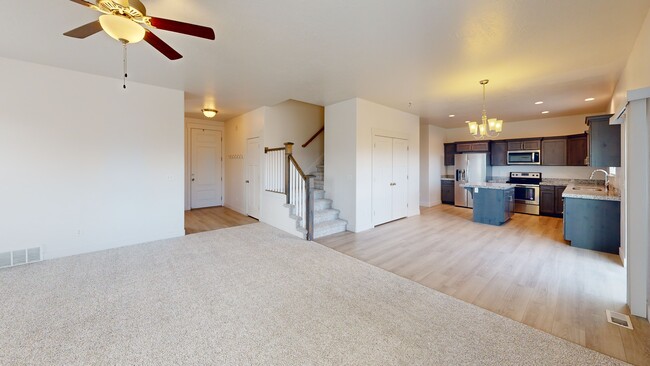 4793 E Silver Ridge Rd, Eagle Mountain, UT 84005 - photo 3