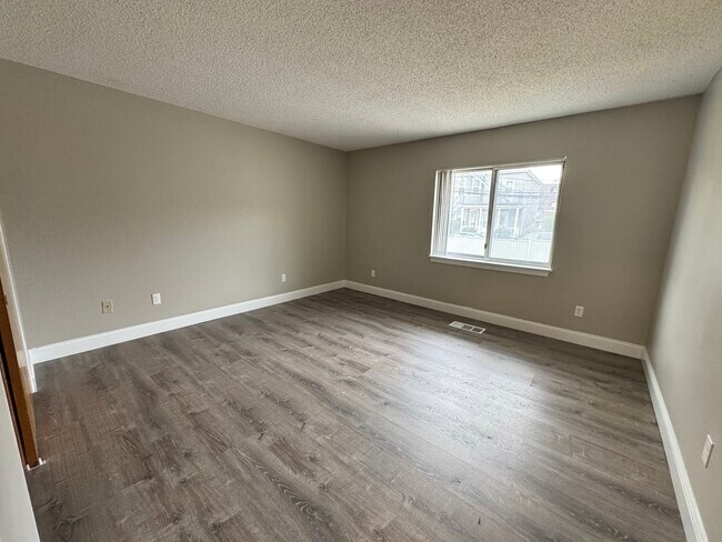 142 N Beacon St unit 1, Boston, MA 02135 - photo 5