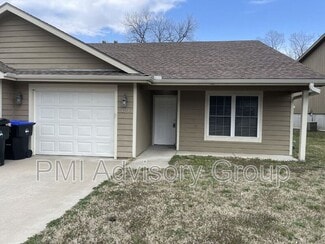 3322 SE Taurus Ave, Topeka, KS 66605