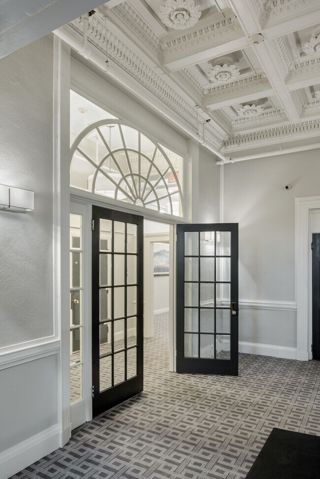 Fenway Parkside, Boston, MA 02115 - photo 6