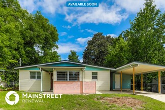 6873 Tom Thumb Dr, Jacksonville, FL 32210