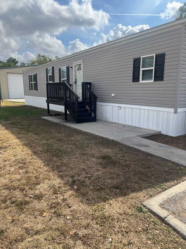 750 Silent Valley Rd, Lockhart, TX 78644 - photo 4