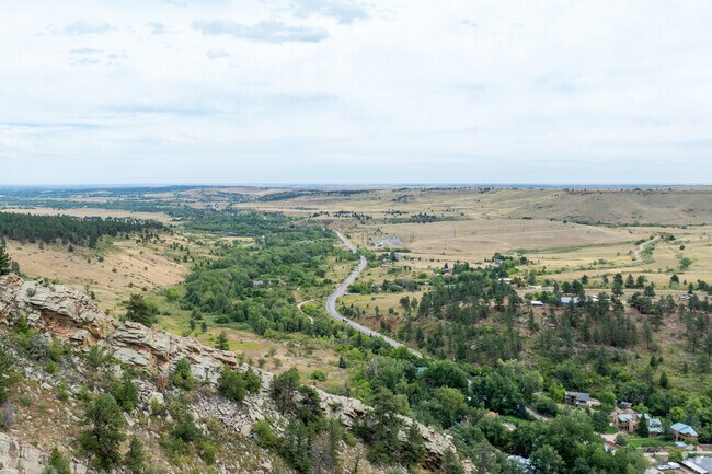 Bird’s-eye view of a town where every street tells a story of Eldorado Springs.