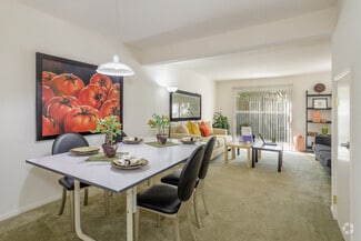 1540 Valdora St, Davis, CA 95618