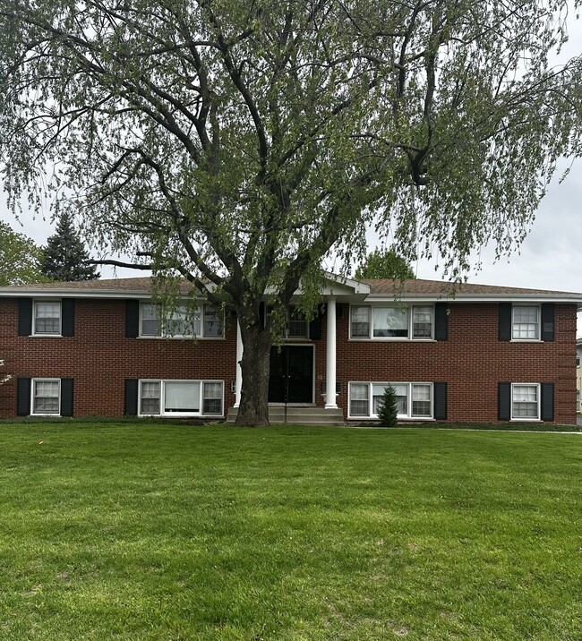 221 S Cannon Ave Unit 1S, Kankakee, IL 60901
