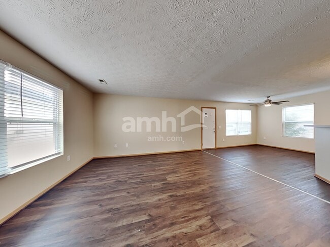 5688 Battle Creek Way, Columbus, OH 43228 - photo 5