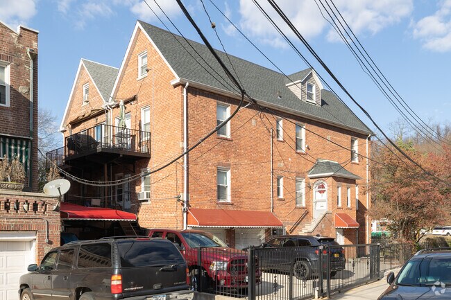 Multi-family brick homes are scattered throughout Kingsbridge.