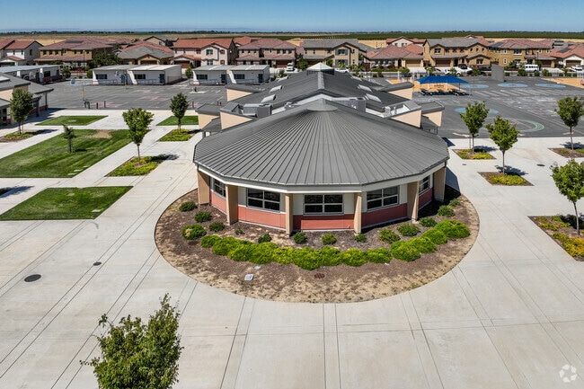 Students can learn how to read in Lincoln, CA at the Orchard Ranch Elementary School Library.