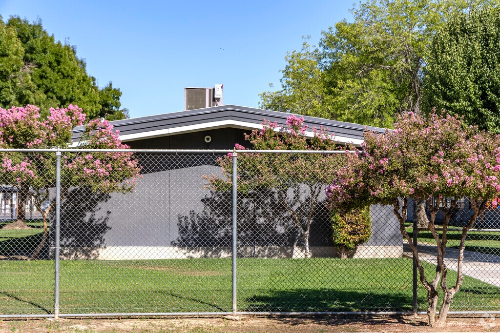 The Frank West Elementary School in Bakersfield.