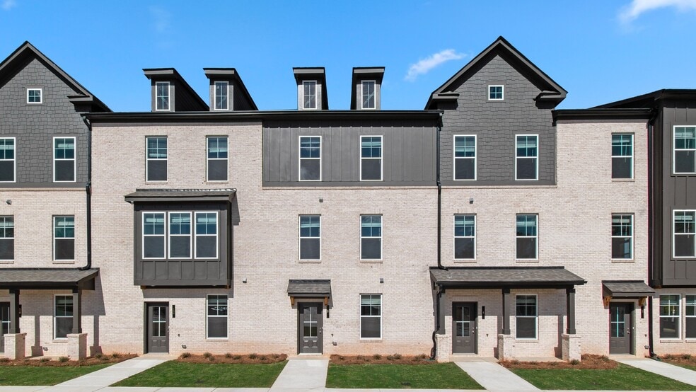 206 Daybreak Ln, Newnan, GA 30265 - photo 1