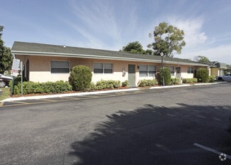 6954 SW 5th St, Margate, FL 33068