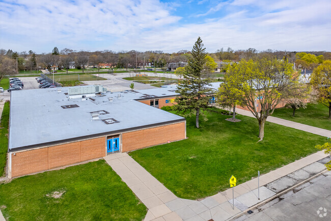 Hawthorne Elementary School serves PK- 5th grade.