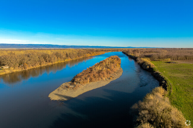 The beautiful Sacramento River to the east of Corning makes the drive to Highway 99 more enjoyable.