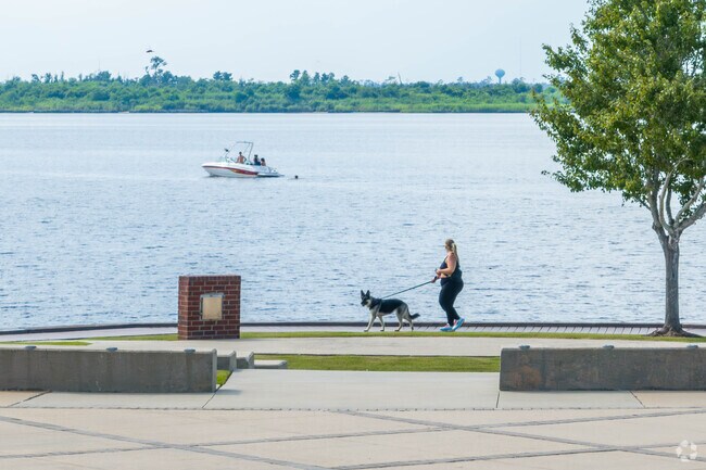 Prien is full of scenic views of the water, courtesy of its proximity to Lake Charles.